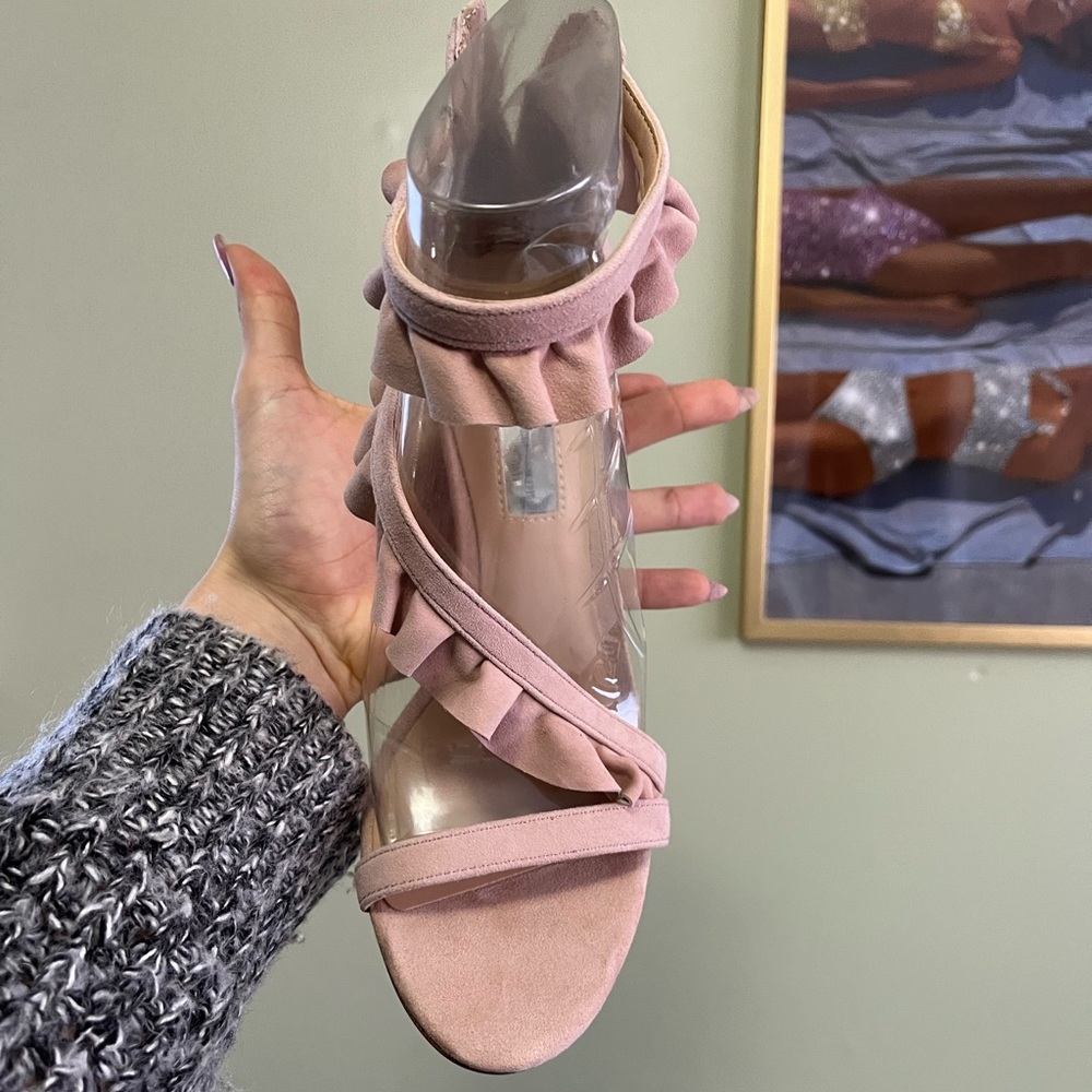 Sandle heel